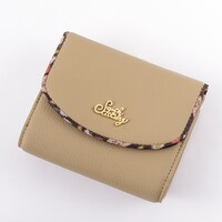 南イタリアモデルのミニ財布。