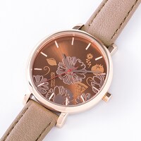 南イタリアモデルの腕時計。