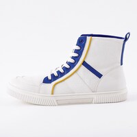 「ARIAカンパニー モデル ハイカットスニーカー」