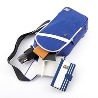 「ARIAカンパニー モデル ボディバッグ」