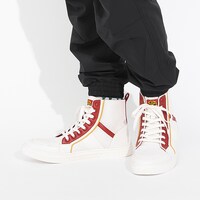 「姫屋 モデル ハイカットスニーカー」着用イメージ