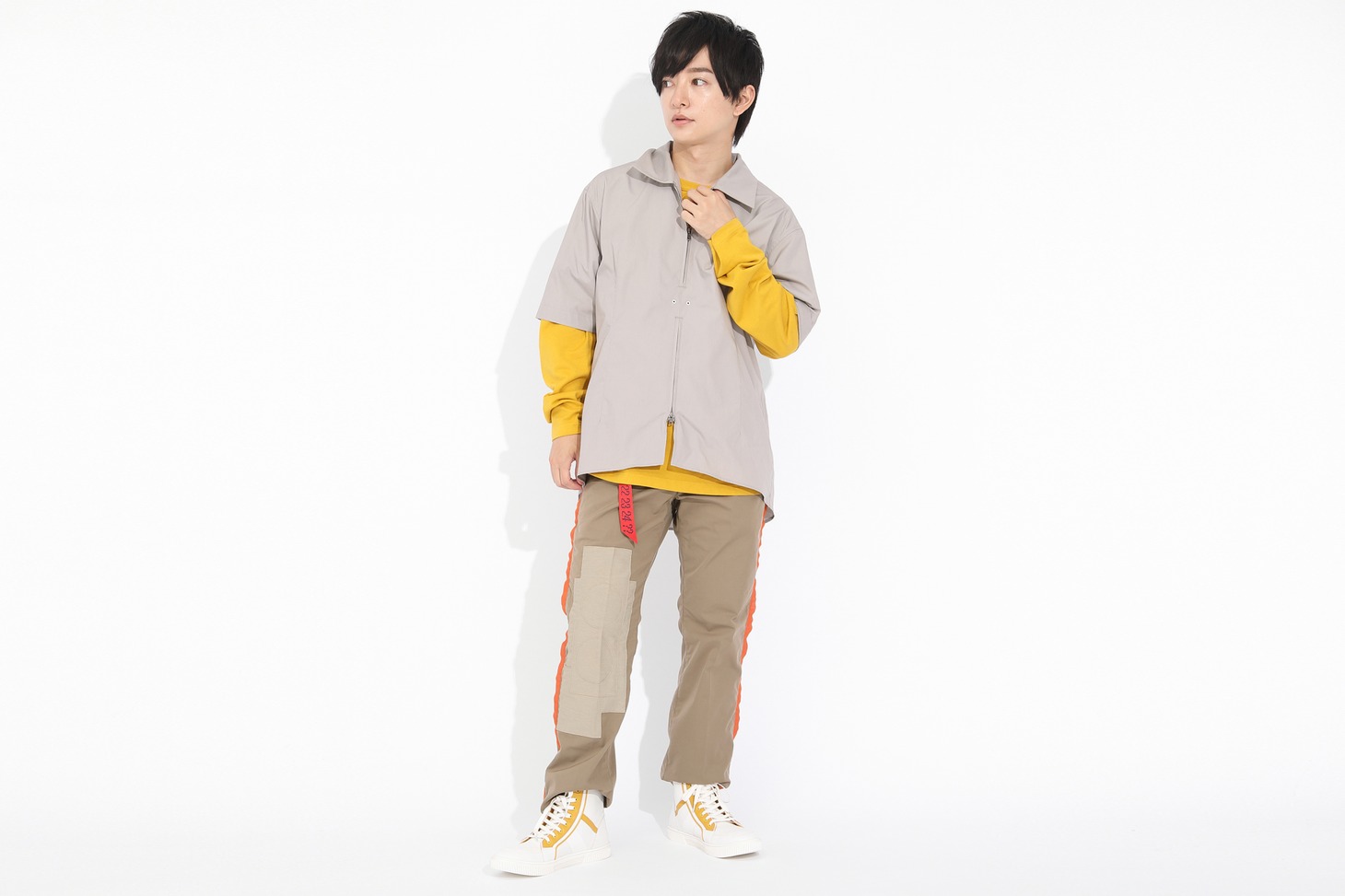 「オレンジぷらねっと モデル  ハイカットスニーカー」着用イメージ