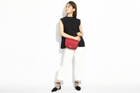 「ヒソカモデル ショルダーバッグ」使用イメージ