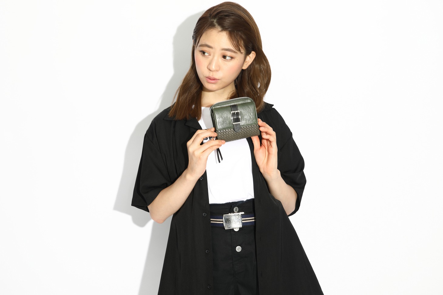 「ゴン＝フリークスモデル ミニ財布」イメージ