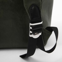 「ゴン＝フリークスモデル リュック」