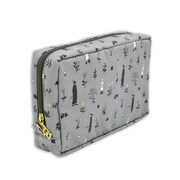 スクエアポーチ