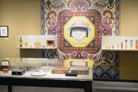 「アニメ化30周年記念 ちびまる子ちゃん展」より、「さくらももこさんの想い」コーナー。