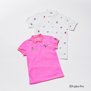 コラボアイテムの刺繍入りポロシャツ。