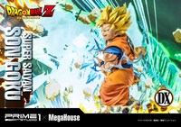 「メガプレミアムマスターライン ドラゴンボールZ 孫悟空（超サイヤ人）」（超サイヤ人2時）