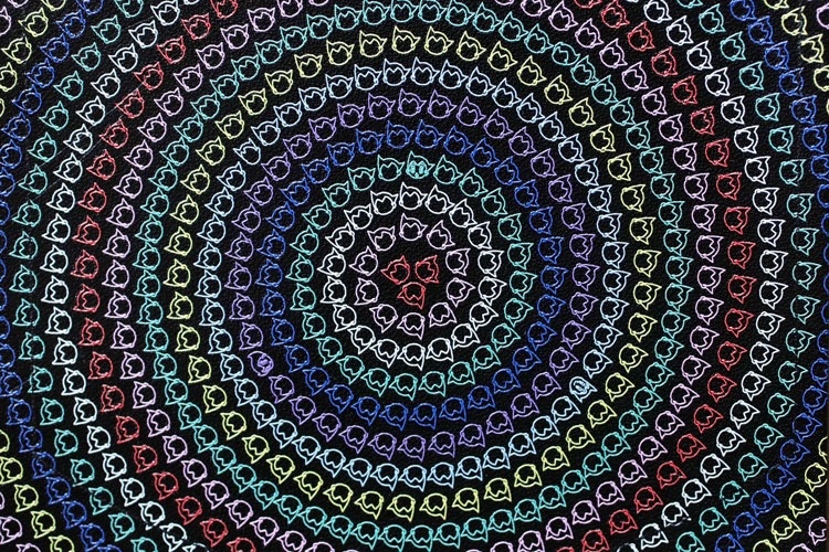 「鉄腕アトム」と「小さいふ。」のコラボモデルの模様。