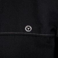 「主人公モデル コート」