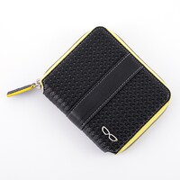 「主人公モデル 財布」