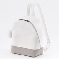 中島敦モデルのバッグ。