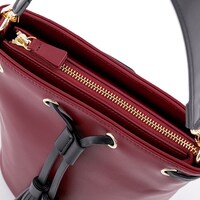 中原中也モデルのバッグ。