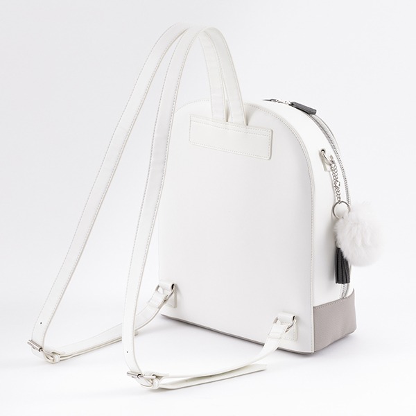 中島敦モデルのバッグ。