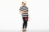 中原中也モデルのバッグの使用イメージ。