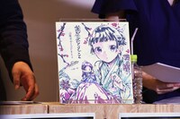 「薬屋のひとりごと」の受賞記念イラスト。