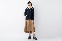 灰原哀モデルのアウターの使用イメージ。