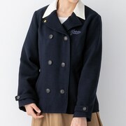 灰原哀モデルのアウターの使用イメージ。