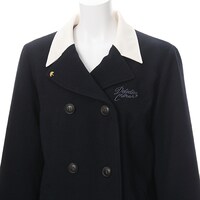 灰原哀モデルのアウター。