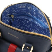 江戸川コナンモデルのバッグ。