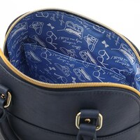 江戸川コナンモデルのバッグ。