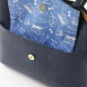 江戸川コナンモデルのバッグ。