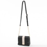 安室透モデルのバッグ。