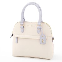 灰原哀モデルのバッグ。