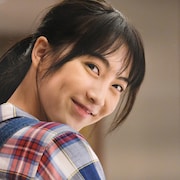映画「どすこい!すけひら」予告編公開、知英演じる綾音が失恋し号泣