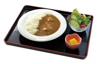 「みんなの想い出カレー ～たくあんを添えて～」