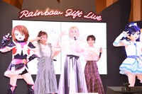 左からキュアブラック、辻希美、五條真由美、高橋愛、キュアホワイト。