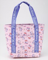 「ふたりはプリキュア×ハローキティ 総柄シリーズ」より、「総柄リトルトートバッグ」。