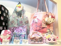 「ふたりはプリキュア×ハローキティ」で展開されるグッズ。
