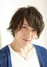 ジェラール・ド・ヴィルフォール主席判事役の細貝圭。