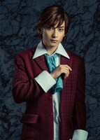 橋本祥平扮するアルベール・ド・モルセール子爵。