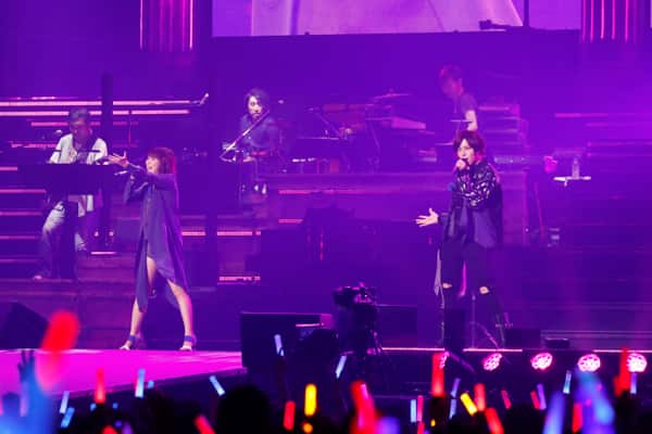 Htt Jamら熱演したアニサマ 大トリ 藍井エイルが キラキラした3日間 締める ライブレポート 写真58枚 コミックナタリー