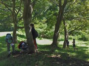 9月22日のワークショップ「『日本の色を見つけよう』親子向けネイチャーガイド」のイメージ。