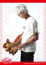 山田ジェームス武扮するがん細胞。