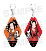 「描き下ろしイラスト BIGアクリルキーホルダー」