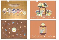 クリアファイル。左列が「変身前」柄、右列が「変身後」柄。