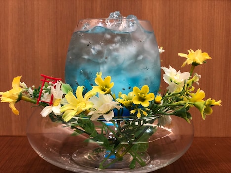 MGカフェで提供される「空の入り口の神社モヒート」。