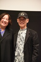 左から荒木啓子、富野由悠季。