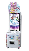 アミューズメントゲーム「プリパラ」の筐体。