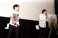 左から万次役の津田健次郎、音響監督の清水洋史。