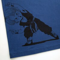 メンズ向けのTシャツ。