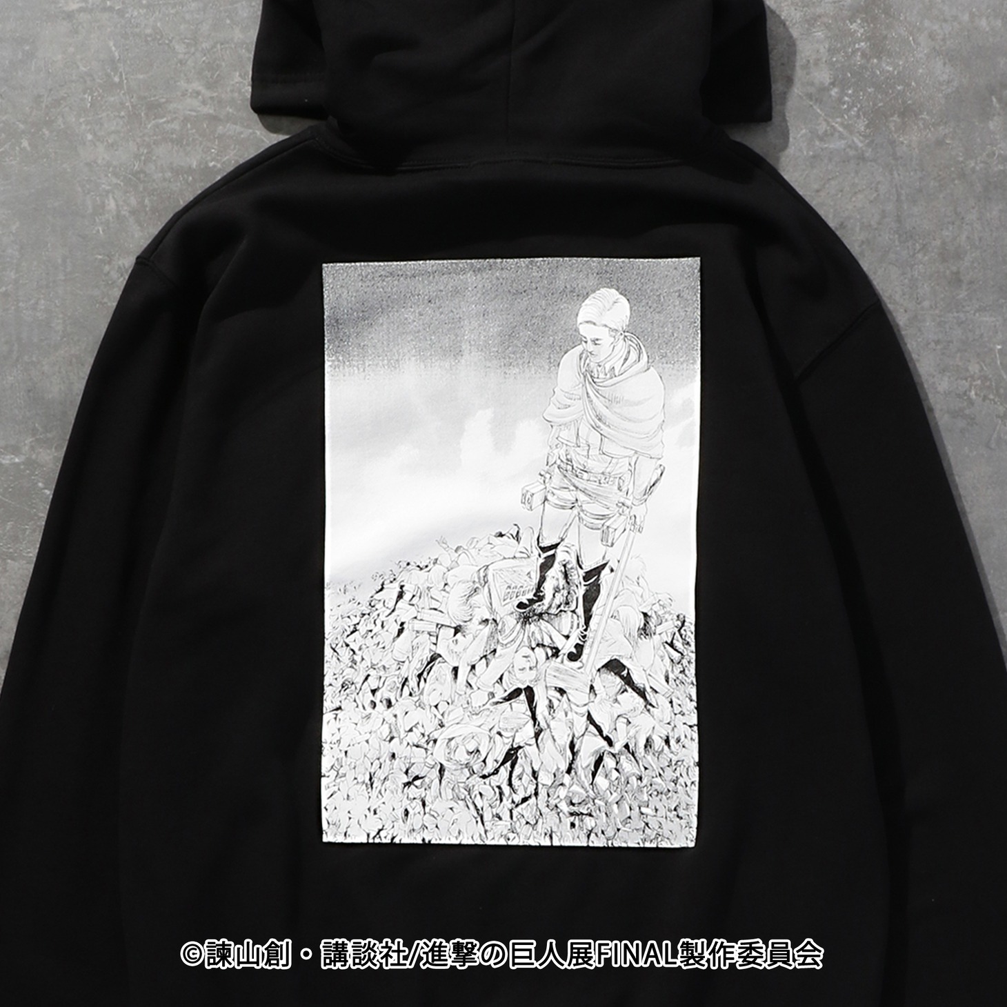 「【LOVELESS×進撃の巨人】エルヴィン・スミス コラボ フーディー」