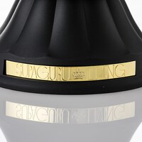 赤井秀一モデルのスノードーム。