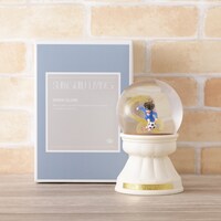 江戸川コナンモデルのスノードーム。