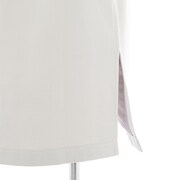 日本モデルのアウター。